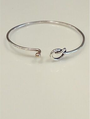 Vintage 1980s Two-Tone Love Knot Hook‎ Bangle 925 Sterling Silver 14K Gold